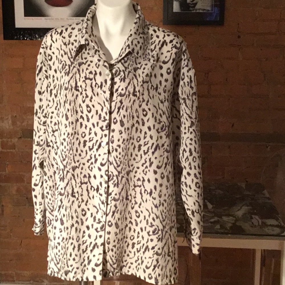 Style Exchange Animal Print Blouse